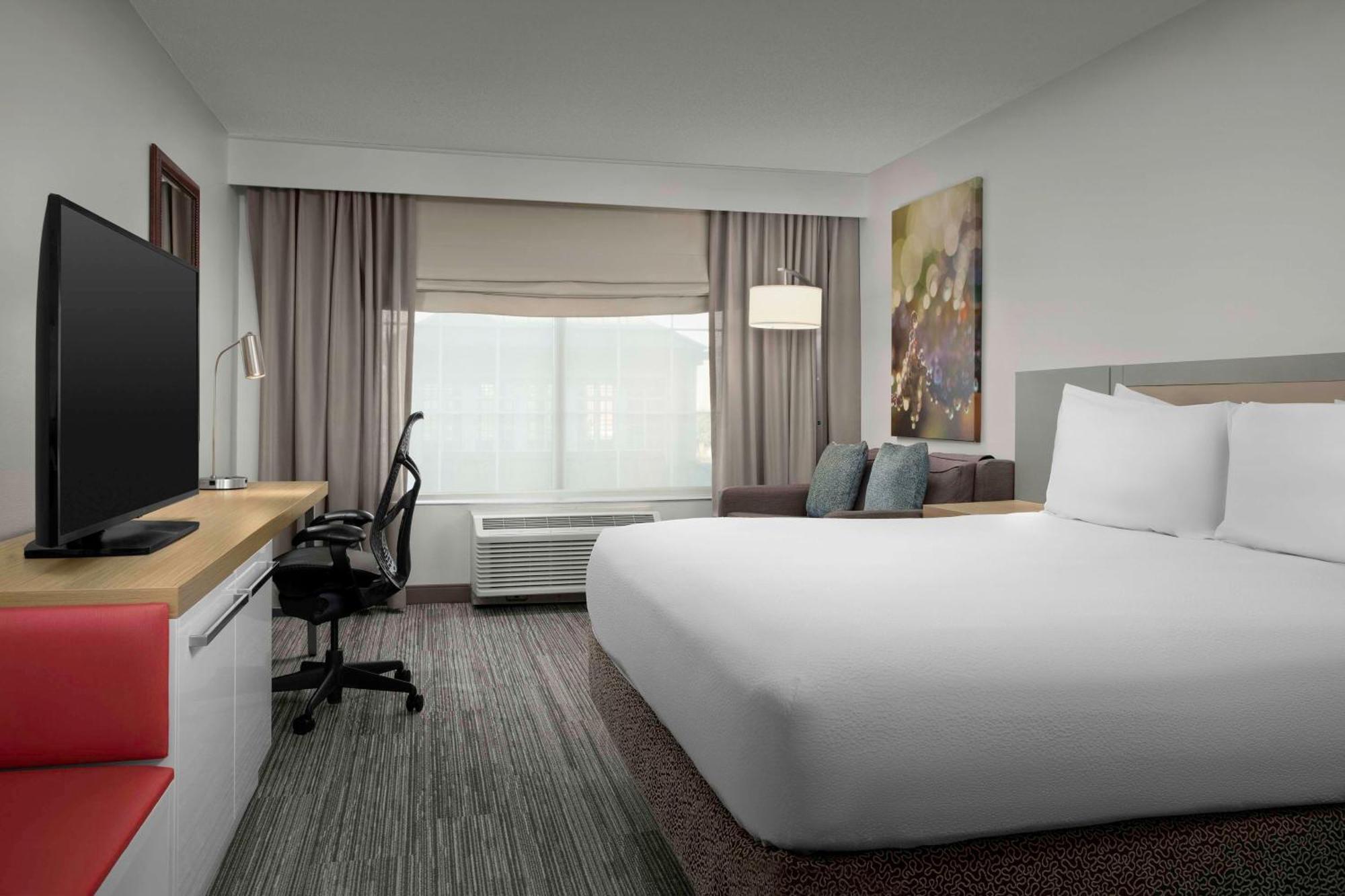 Hilton Garden Inn Fredericksburg Ngoại thất bức ảnh