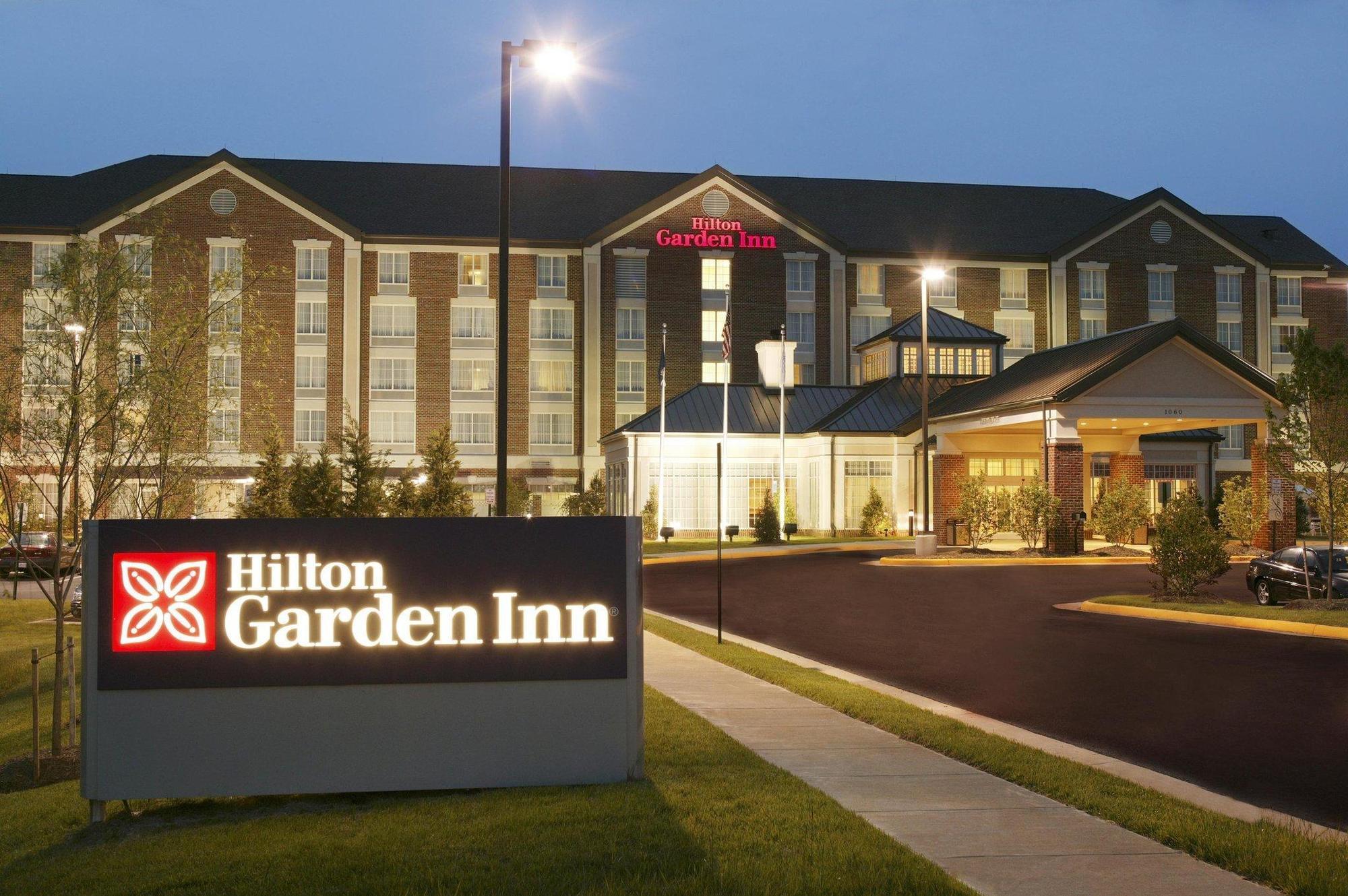 Hilton Garden Inn Fredericksburg Ngoại thất bức ảnh